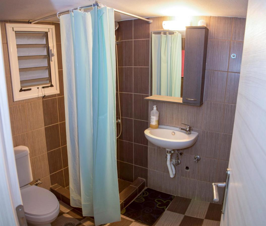 Aris Apartment Nafplion Exteriör bild